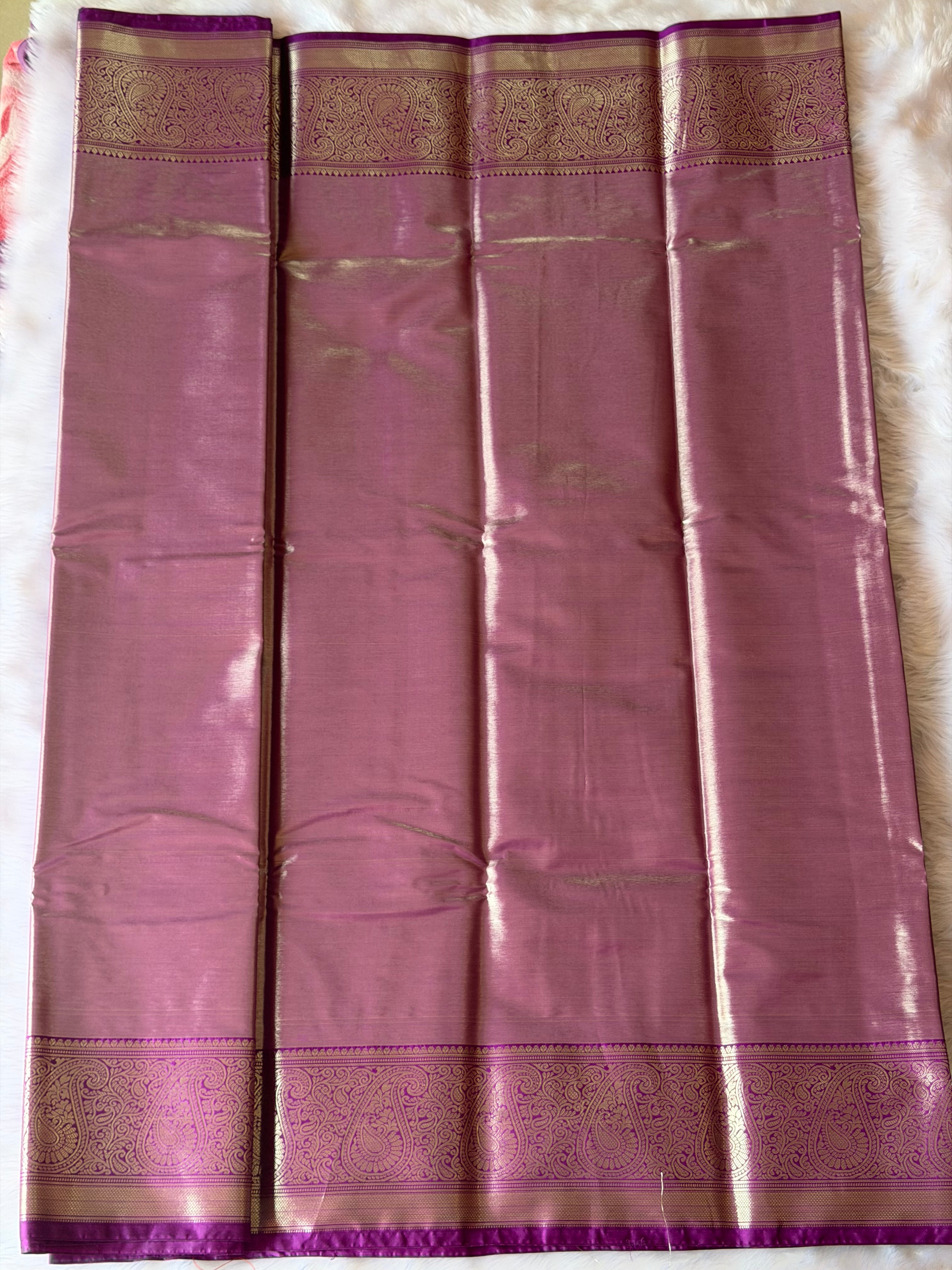 Zari border detail on Kanchipuram tissue silk saree - fine weave South Indian festive saree
