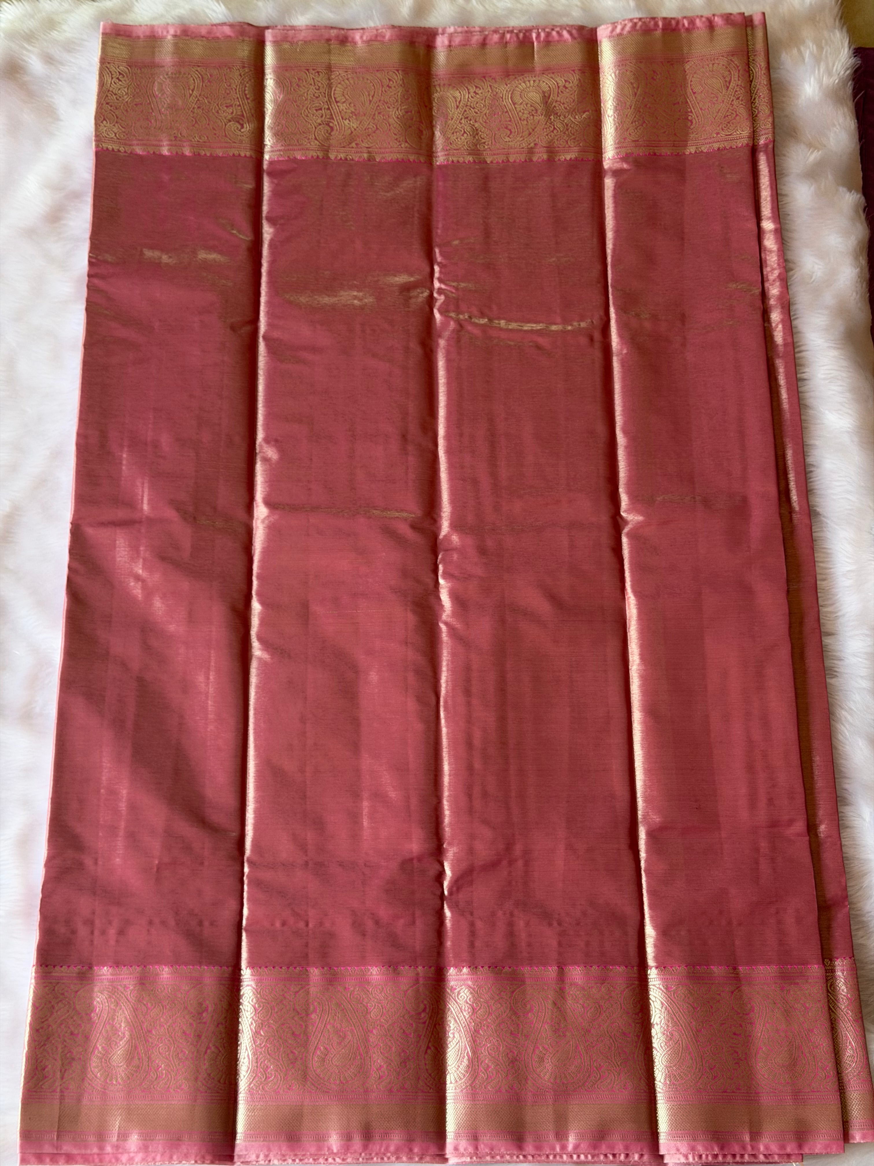 Kanchipuram tissue silk saree body with natural golden shimmer fabric