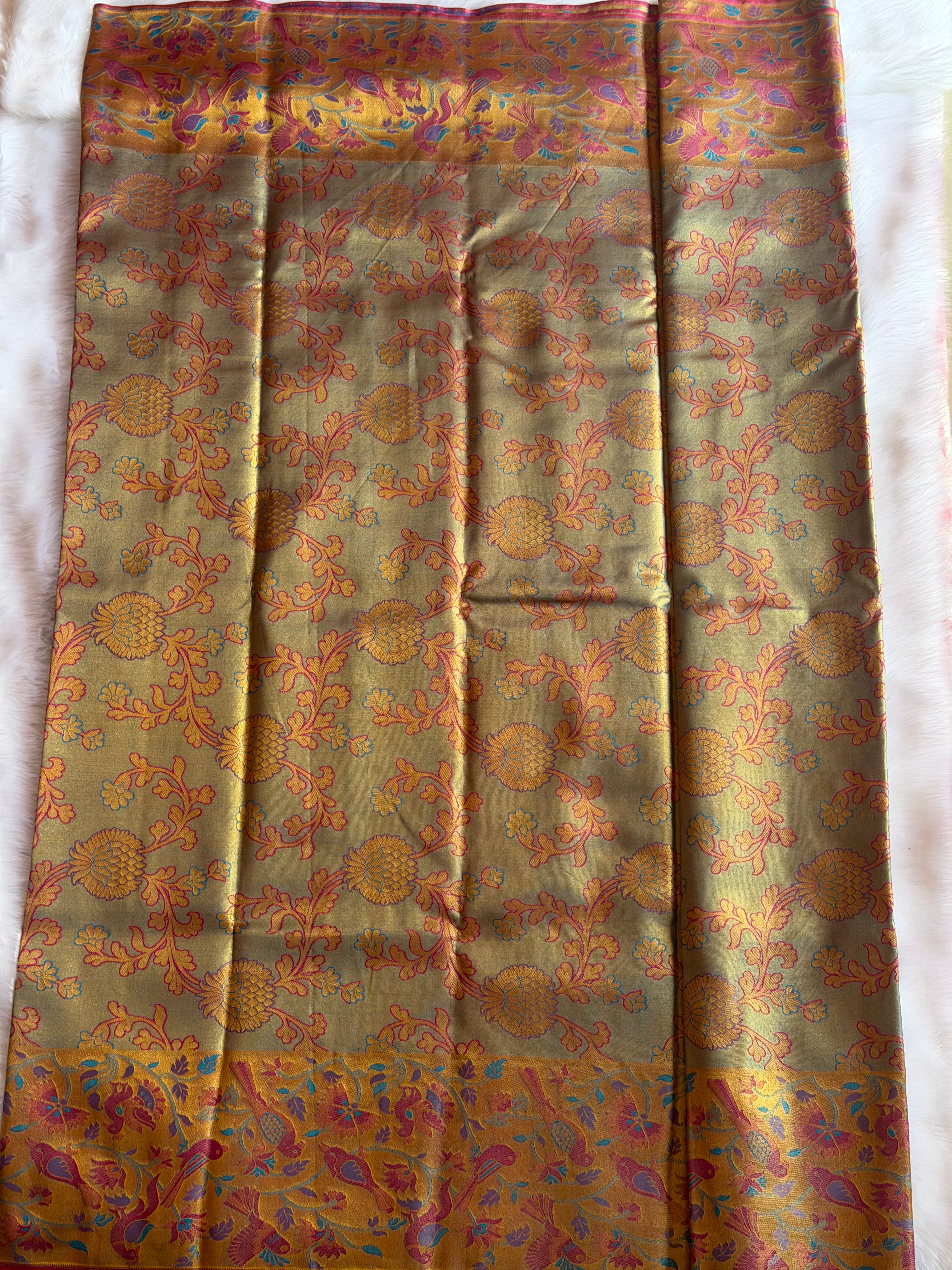 Kanchipuram pure silk saree pallu and border - gold zari bridal collection at manufacturer price